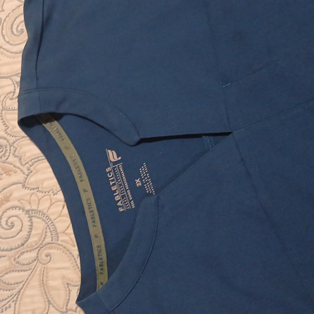 2XL FABLETICS SCRUBS